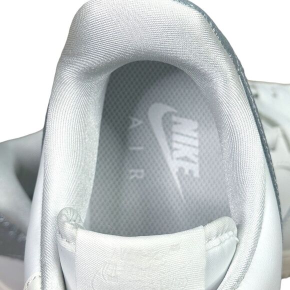 Nike Air Force 1 ‘07 ESS TRND Size 6.5 Women’s Summit White / Metallic Silver - Picture 10 of 14